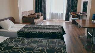 Гостиница Акварель Нижний Новгород Четырехместный Семейный-1