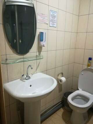 Гостиница Акварель Нижний Новгород Двухместный номер эконом-класса удобства вне номера-4