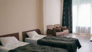 Гостиница Акварель Нижний Новгород Четырехместный Семейный-2